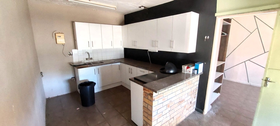 13 Bedroom Property for Sale in Bloemspruit Free State